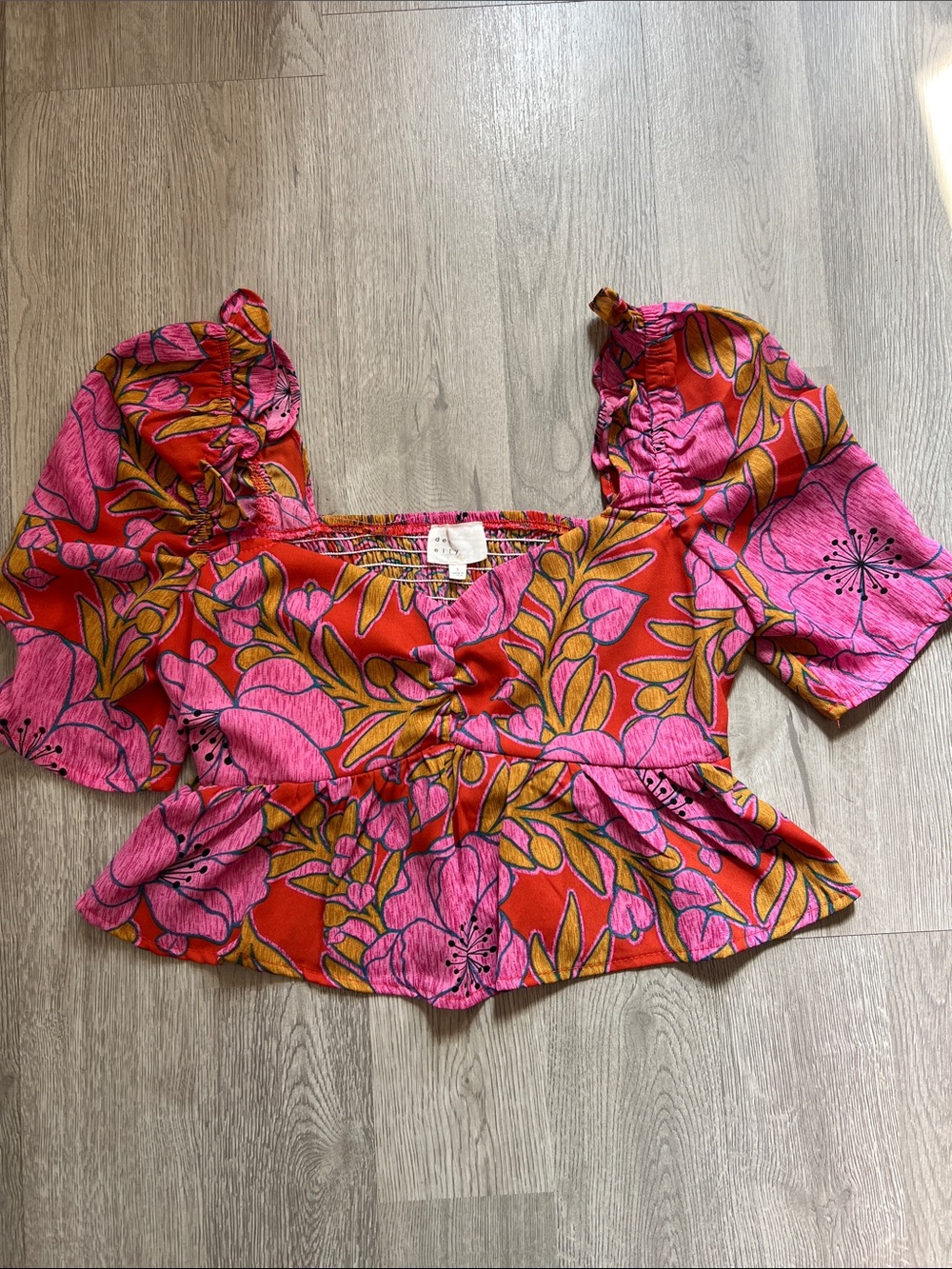 VICI Dee Elly Pink Floral Peplum Crop Top Blouse with Puff Sleeves
